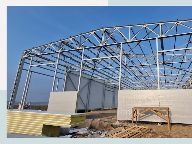 Утепленные ангары в Сланцы от 620 руб. за м²