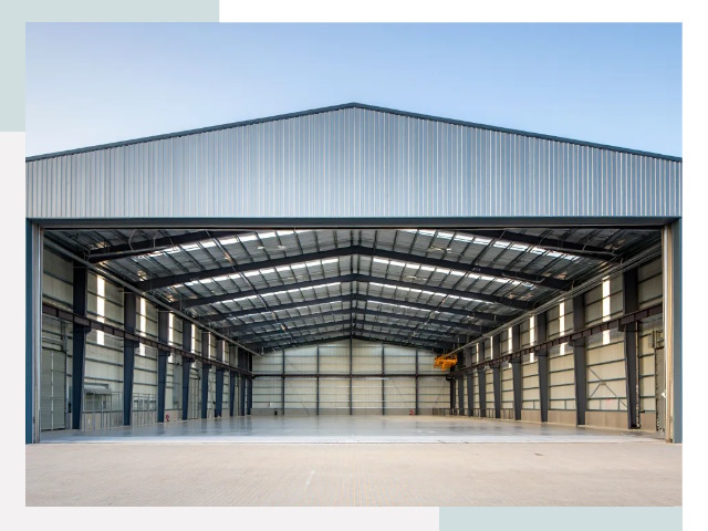 Большие ангары в Сланцах